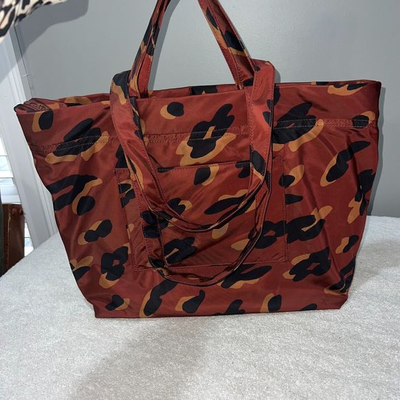 Madewell The (Re)sourced Tote Bag in Painted Leopard Brown Black Nylon Large - Picture 4 of 13